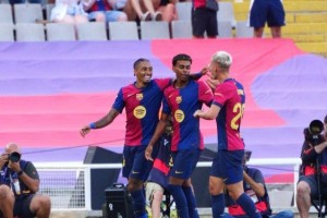 欧冠8强诞生：利物浦4-0逆转，巴萨马竞成功会师，拜仁4-1亚特兰大