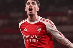 一场0-0！让阿森纳进四强创一纪录，周末决战曼城，赢球有望争2冠