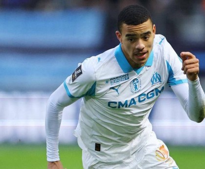 天助巴黎圣日耳曼：法甲第3遭法甲第14主场顽强逼平，积分差距拉大至6分