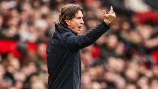 英超第25轮：B费解锁造200球姆伯莫建功 罗梅罗直红 曼联2-0十人热刺