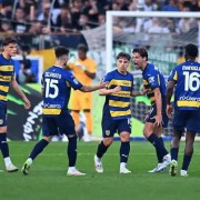 意甲焦点战：帕尔马VS尤文图斯——保级残阵难挡斑马军团争冠锋芒