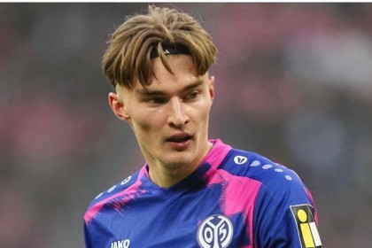 18岁波兰后防天才闪耀德甲，引发6大欧洲豪门激烈争夺