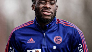 年薪2000万欧！德媒曝曼联将签拜仁边后卫，阿方索续约仅1年或离队