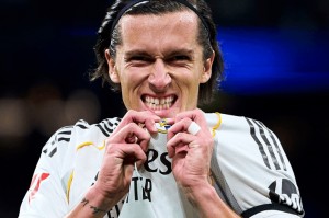 伤兵满营！皇马官宣5000万欧新援伤情，8人缺阵曼城，姆巴佩拒绝出场