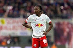 曼联锁定德甲过人王！8000万欧力邀19岁新星迪奥曼德，左翼焕然一新